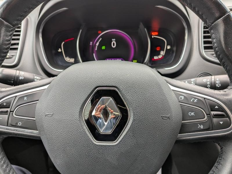 Photo 13 de l’annonce de RENAULT Grand Scenic d’occasion à vendre à MANOSQUE