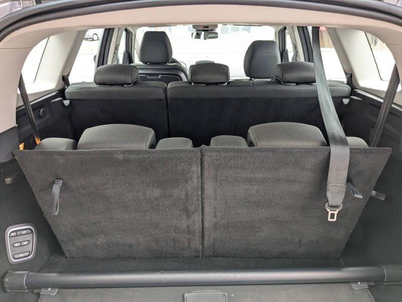 Photo 20 de l’annonce de RENAULT Grand Scenic d’occasion à vendre à MANOSQUE