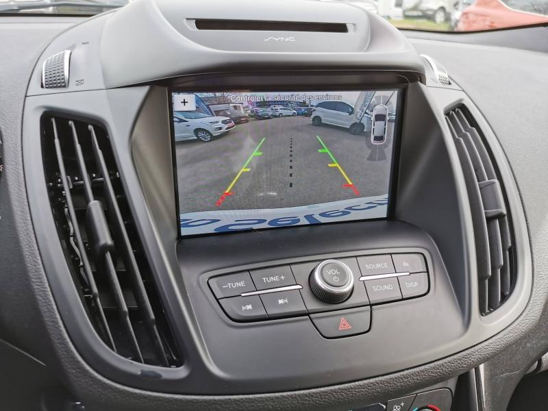 Photo 9 de l’annonce de FORD Kuga d’occasion à vendre à NÎMES