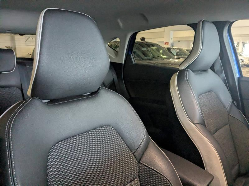 Photo 15 de l’annonce de RENAULT Captur d’occasion à vendre à MONTPELLIER