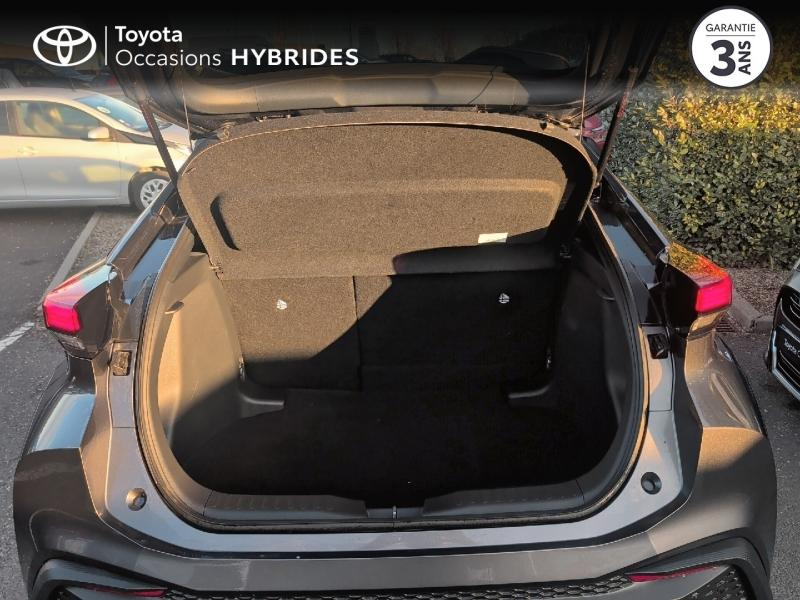 Photo 10 de l’annonce de TOYOTA C-HR d’occasion à vendre à AUBIÈRE