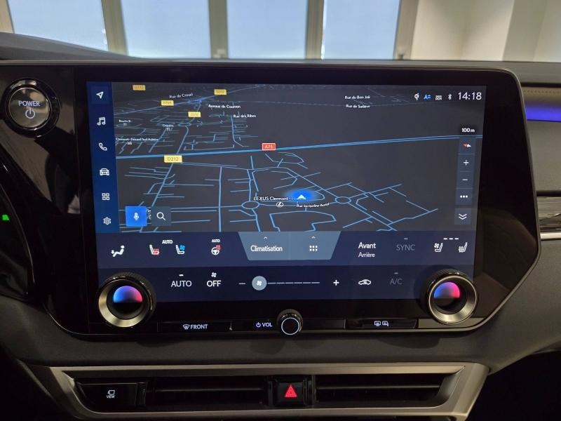 Photo 6 de l’annonce de LEXUS RX d’occasion à vendre à AUBIÈRE