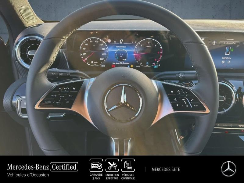 Photo 13 de l’annonce de MERCEDES-BENZ Classe A d’occasion à vendre à SÈTE