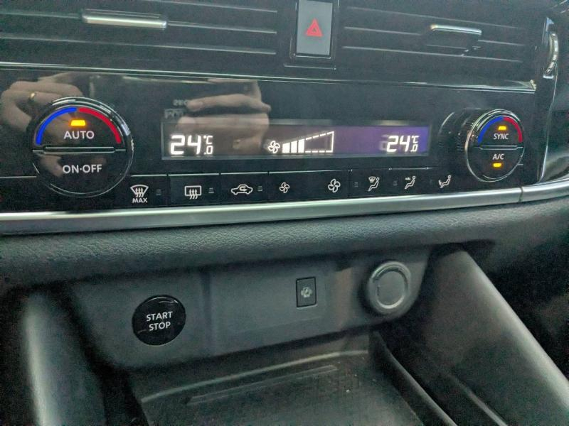 Photo 12 de l’annonce de NISSAN Qashqai d’occasion à vendre à PAYS DE GEX