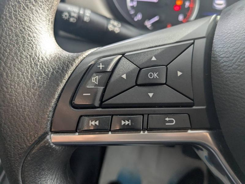 Photo 7 de l’annonce de NISSAN Micra d’occasion à vendre à PAYS DE GEX