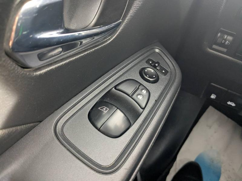 Photo 11 de l’annonce de NISSAN Micra d’occasion à vendre à PAYS DE GEX