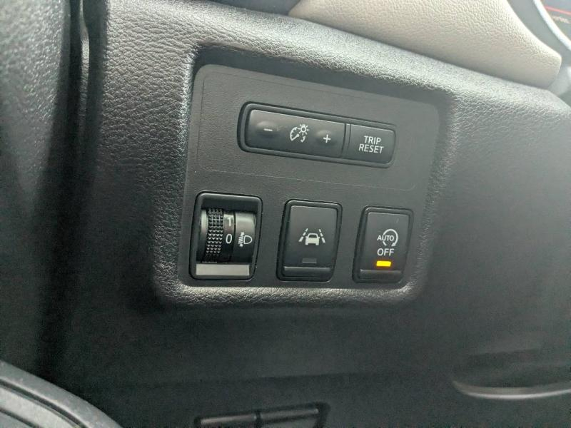 Photo 12 de l’annonce de NISSAN Micra d’occasion à vendre à PAYS DE GEX