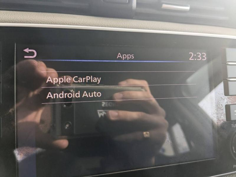 Photo 13 de l’annonce de NISSAN Micra d’occasion à vendre à PAYS DE GEX