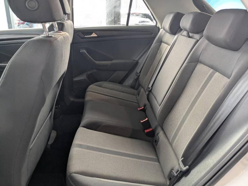 Photo 4 de l’annonce de VOLKSWAGEN T-Roc d’occasion à vendre à PAYS DE GEX