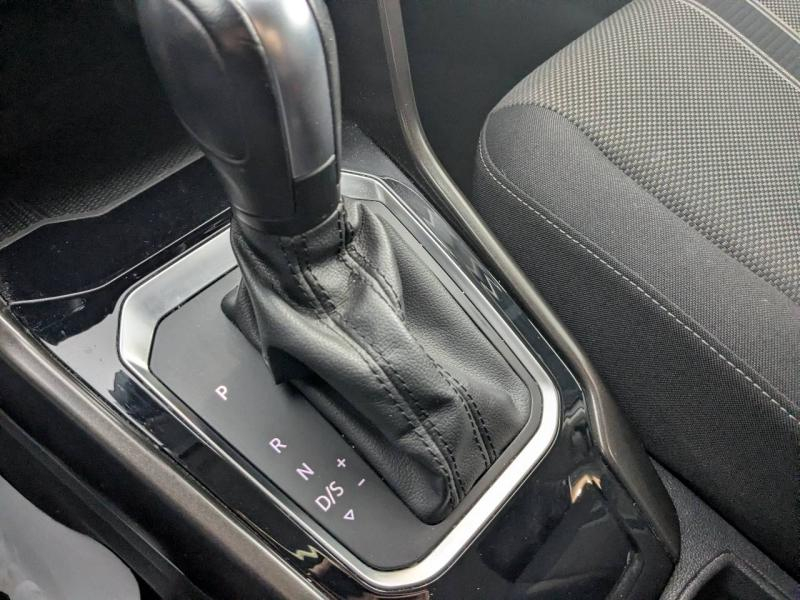 Photo 10 de l’annonce de VOLKSWAGEN T-Roc d’occasion à vendre à PAYS DE GEX