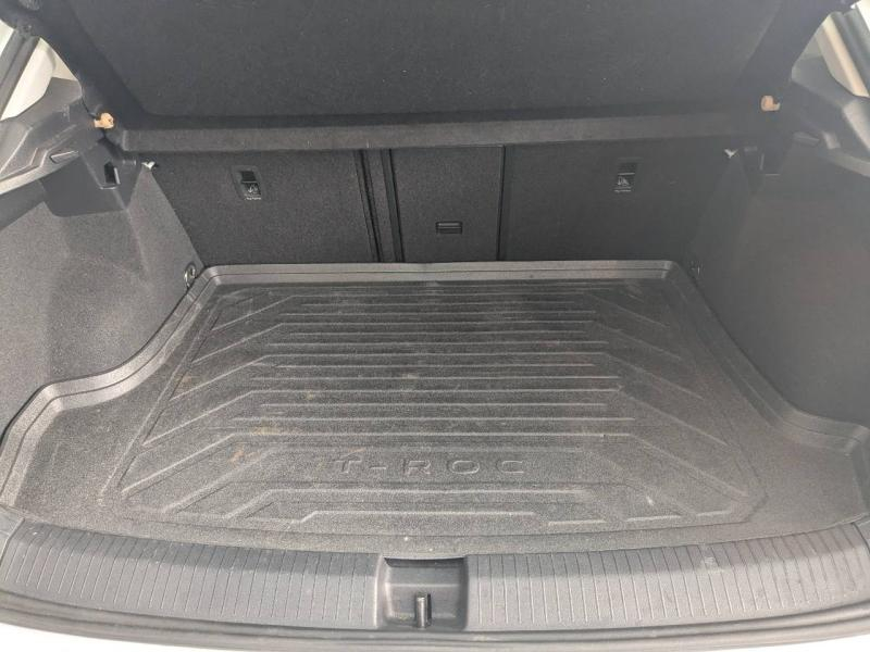 Photo 17 de l’annonce de VOLKSWAGEN T-Roc d’occasion à vendre à PAYS DE GEX