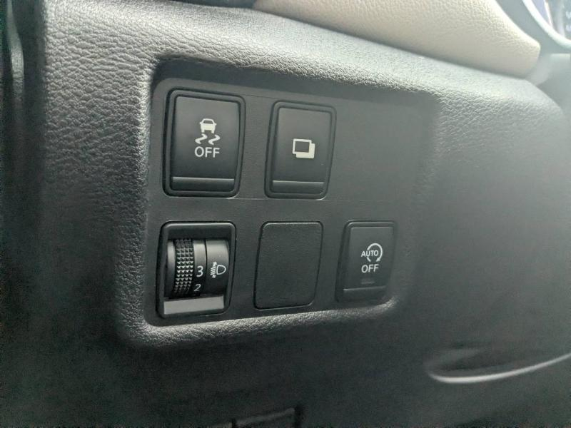 Photo 12 de l’annonce de NISSAN Micra d’occasion à vendre à PAYS DE GEX