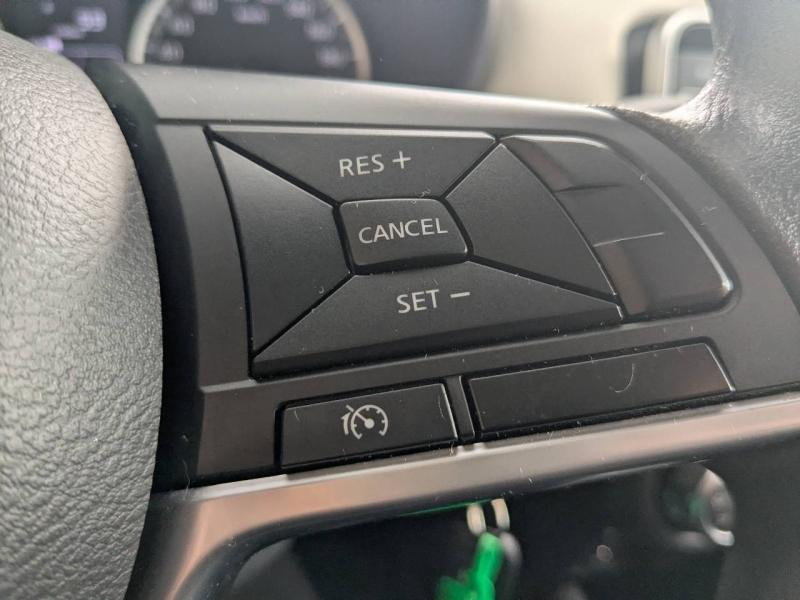 Photo 15 de l’annonce de NISSAN Micra d’occasion à vendre à PAYS DE GEX