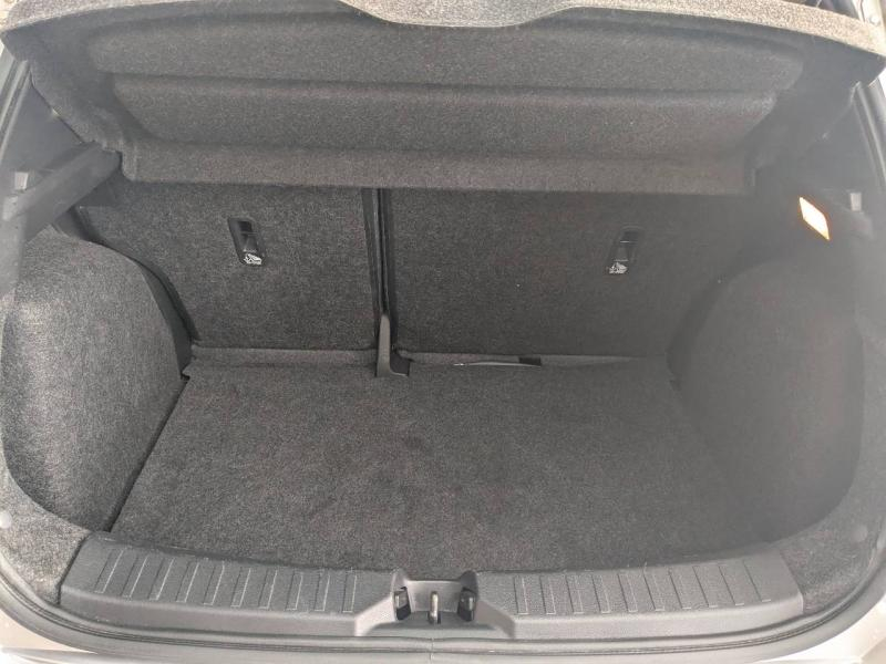 Photo 18 de l’annonce de NISSAN Micra d’occasion à vendre à PAYS DE GEX