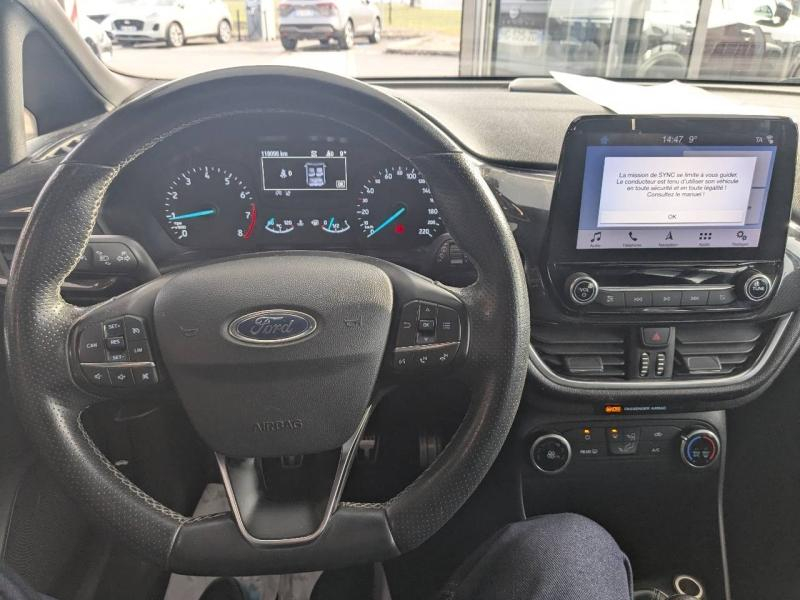 Photo 7 de l’annonce de FORD Fiesta d’occasion à vendre à PAYS DE GEX