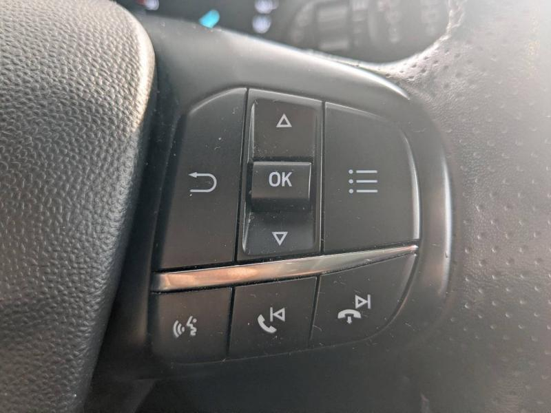 Photo 9 de l’annonce de FORD Fiesta d’occasion à vendre à PAYS DE GEX