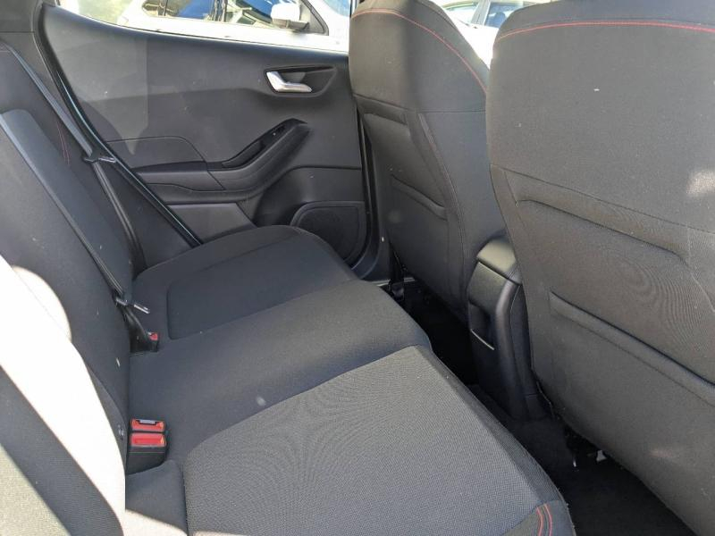 Photo 6 de l’annonce de FORD Fiesta d’occasion à vendre à MANOSQUE