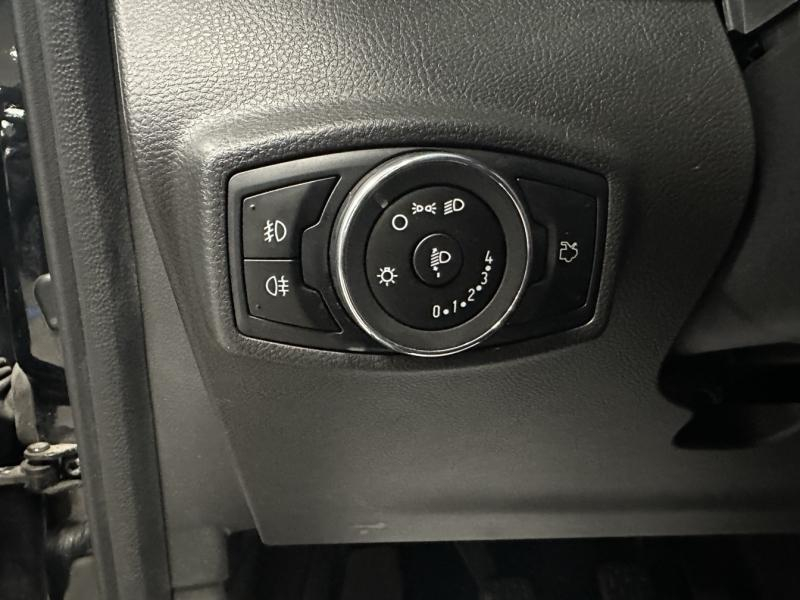 Photo 15 de l’annonce de FORD Ka+ Active d’occasion à vendre à ORANGE