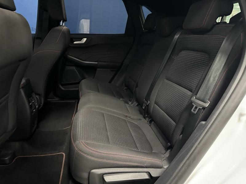 Photo 10 de l’annonce de FORD Kuga d’occasion à vendre à ORANGE