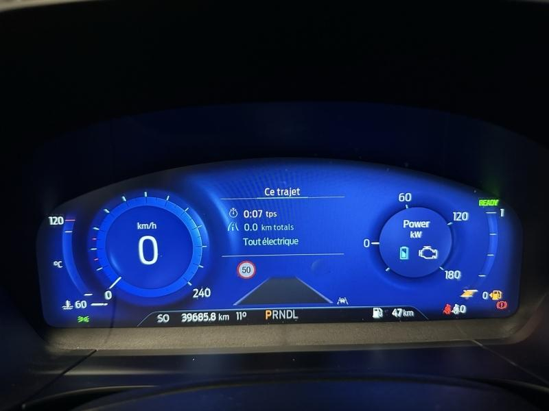 Photo 18 de l’annonce de FORD Kuga d’occasion à vendre à ORANGE