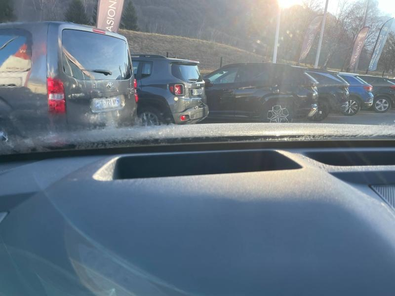 Photo 18 de l’annonce de KIA Sorento d’occasion à vendre à SALLANCHES