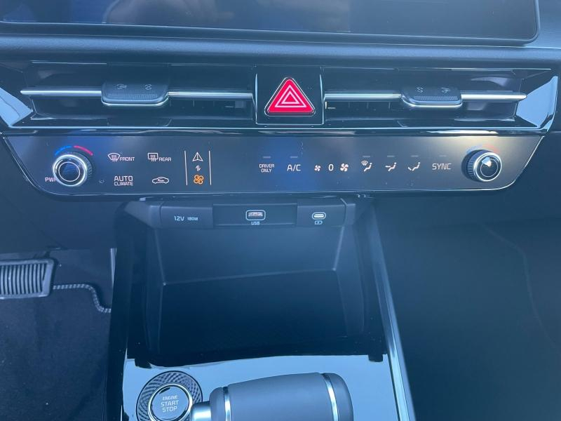 Photo 15 de l’annonce de KIA Niro d’occasion à vendre à SALLANCHES