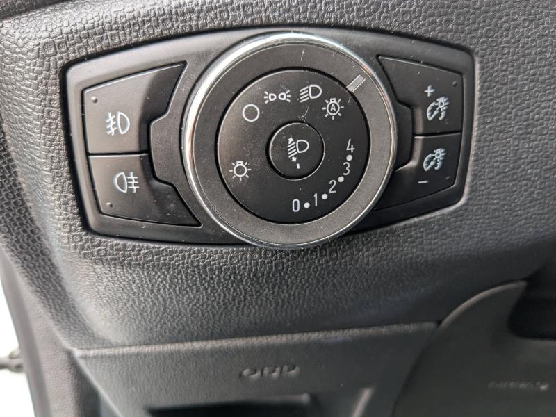Photo 10 de l’annonce de FORD EcoSport d’occasion à vendre à LA VALETTE