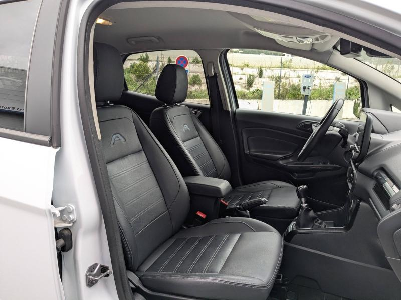 Photo 18 de l’annonce de FORD EcoSport d’occasion à vendre à LA VALETTE