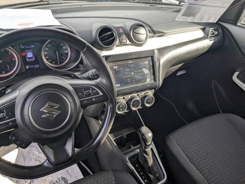 Photo 11 de l’annonce de SUZUKI Swift d’occasion à vendre à GAP