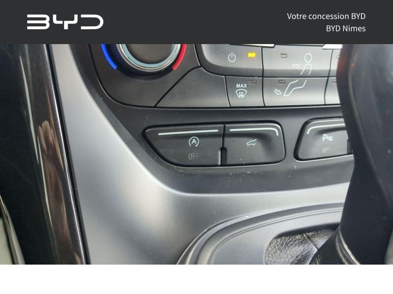 Photo 16 de l’annonce de FORD Kuga d’occasion à vendre à VALENCE