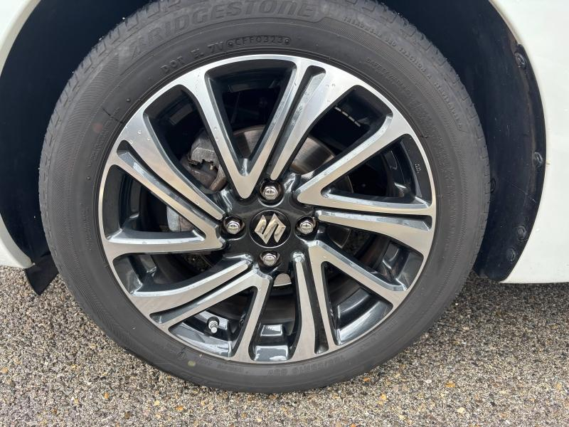 Photo 10 de l’annonce de SUZUKI Swift d’occasion à vendre à LA GARDE