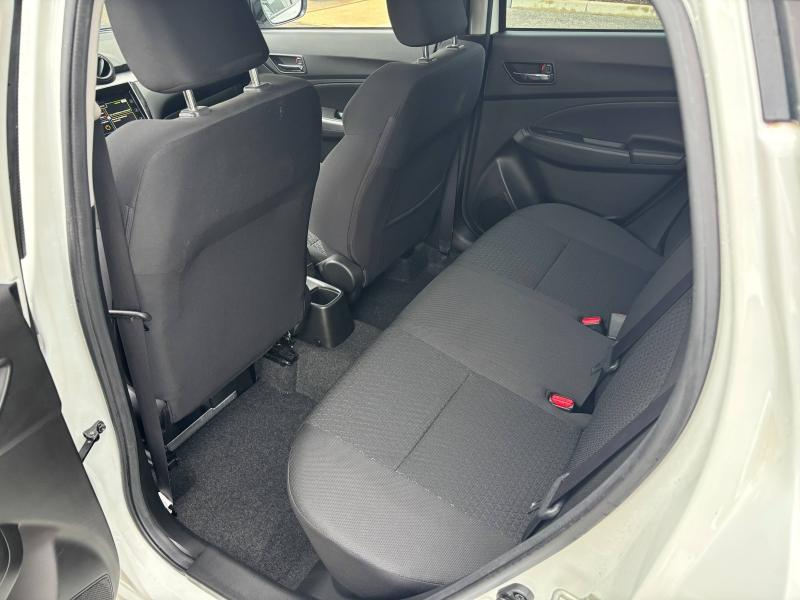 Photo 18 de l’annonce de SUZUKI Swift d’occasion à vendre à LA GARDE