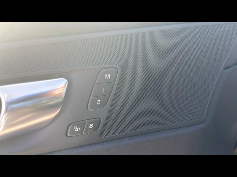 Photo 11 de l’annonce de VOLVO XC60 d’occasion à vendre à GAP