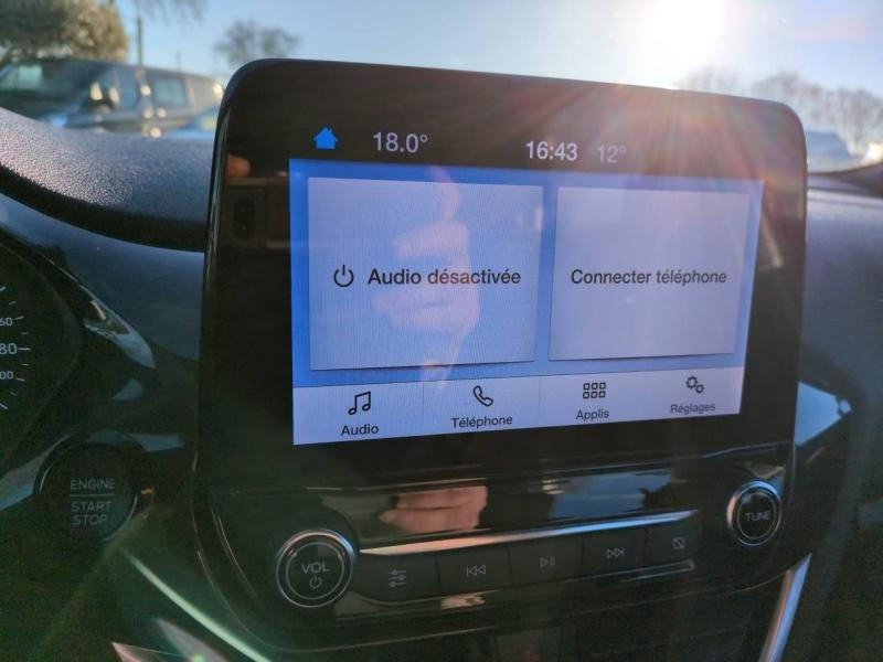 Photo 7 de l’annonce de FORD Fiesta d’occasion à vendre à NÎMES