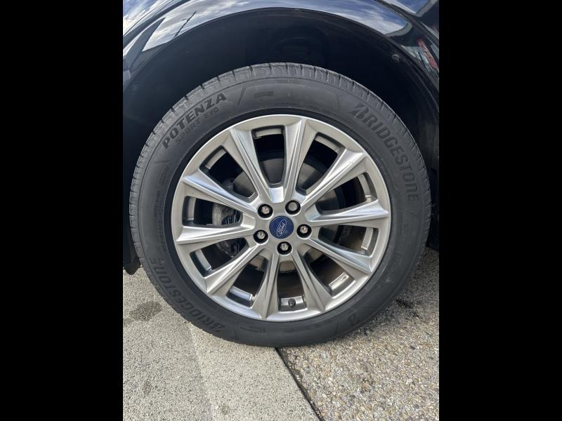 Photo 12 de l’annonce de FORD Kuga d’occasion à vendre à ALÈS