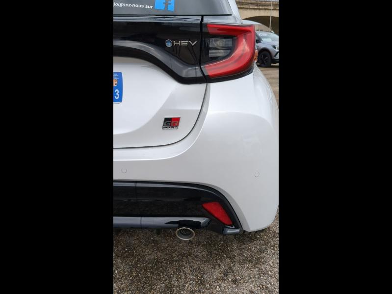 Photo 6 de l’annonce de TOYOTA Yaris d’occasion à vendre à ARLES