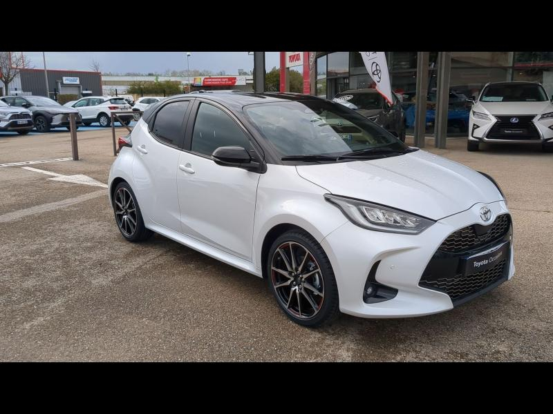 Photo 8 de l’annonce de TOYOTA Yaris d’occasion à vendre à ARLES