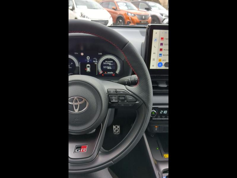 Photo 20 de l’annonce de TOYOTA Yaris d’occasion à vendre à ARLES