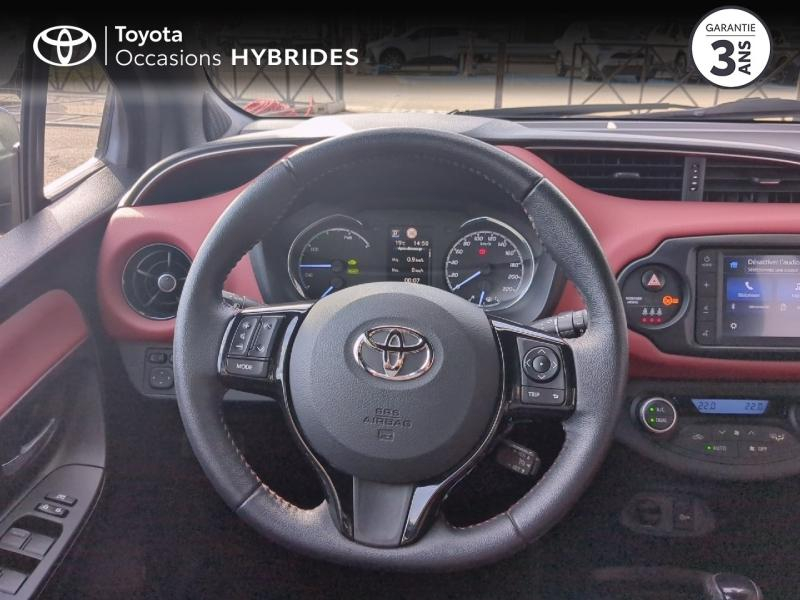 Photo 9 de l’annonce de TOYOTA Yaris d’occasion à vendre à ARLES