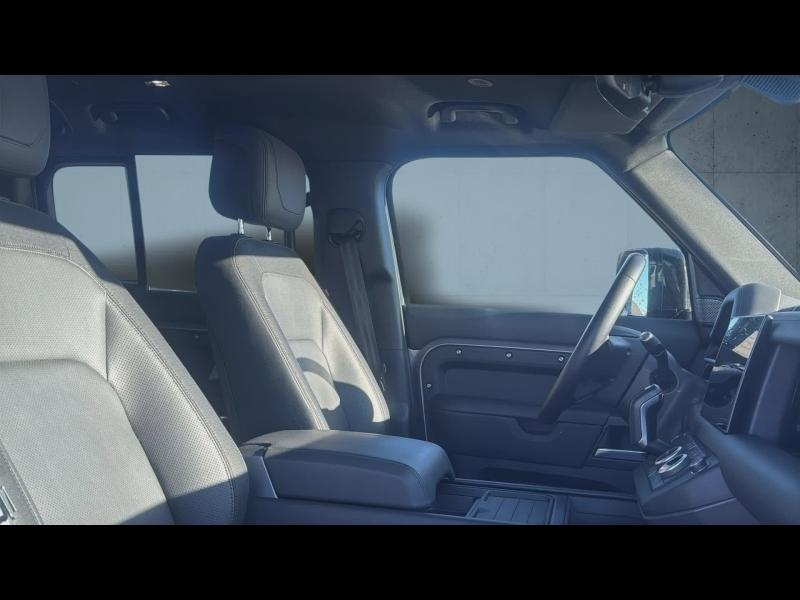 Photo 15 de l’annonce de LAND-ROVER Defender d’occasion à vendre à Marseille