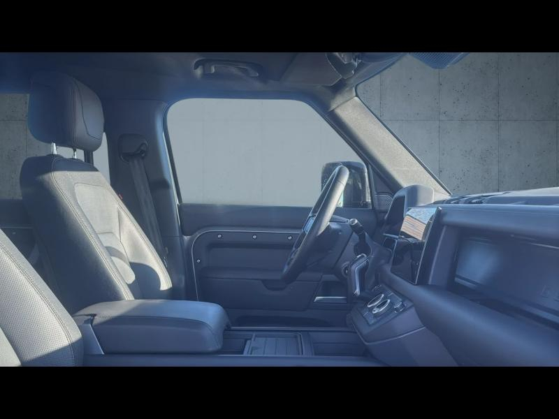 Photo 16 de l’annonce de LAND-ROVER Defender d’occasion à vendre à Marseille