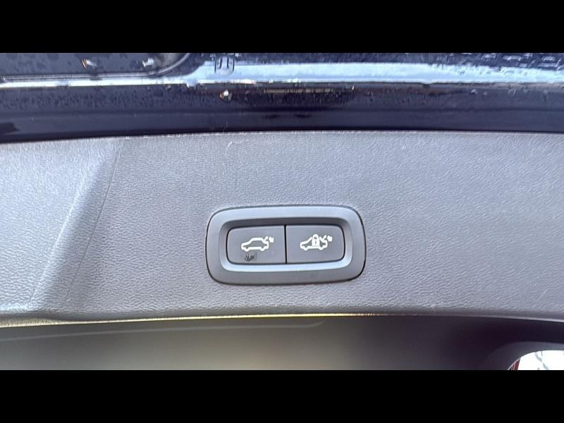 Photo 11 de l’annonce de VOLVO XC40 d’occasion à vendre à TOULON