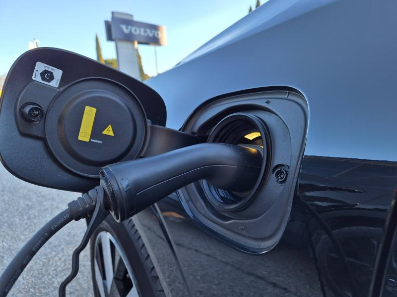 Photo 8 de l’annonce de VOLVO XC60 d’occasion à vendre à AVIGNON