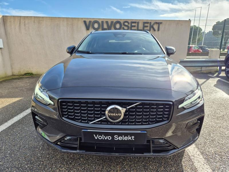 Photo 8 de l’annonce de VOLVO V60 d’occasion à vendre à AVIGNON