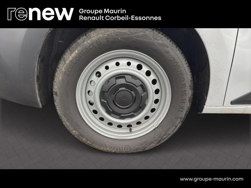 Photo 9 de l’annonce de RENAULT Kangoo Van d’occasion à vendre à CORBEIL-ESSONNES