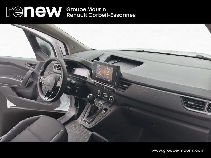 Photo 15 de l’annonce de RENAULT Kangoo Van d’occasion à vendre à CORBEIL-ESSONNES