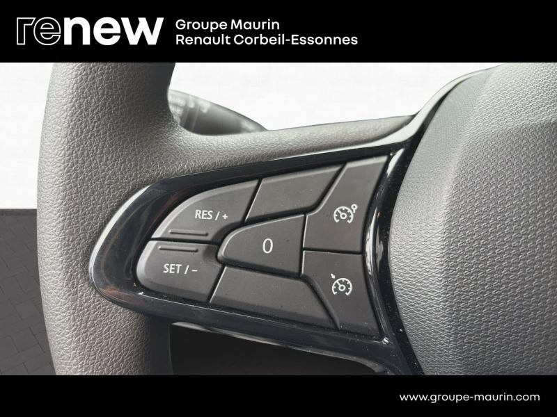 Photo 19 de l’annonce de RENAULT Kangoo Van d’occasion à vendre à CORBEIL-ESSONNES