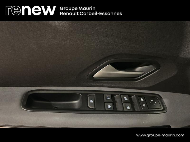 Photo 16 de l’annonce de DACIA Sandero d’occasion à vendre à CORBEIL-ESSONNES