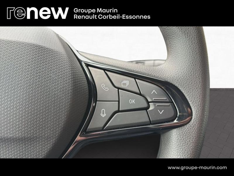 Photo 15 de l’annonce de RENAULT Master Fg VUL d’occasion à vendre à CORBEIL-ESSONNES