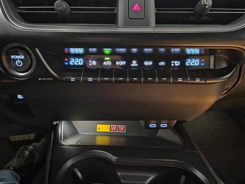 Photo 11 de l’annonce de LEXUS UX d’occasion à vendre à AUBIÈRE